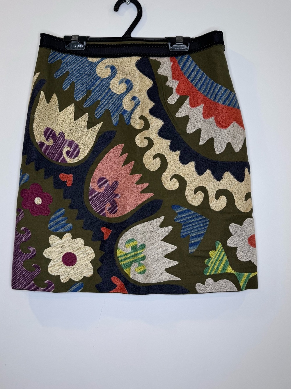 Anthropologie by Vanessa Virginia Embroidered Tulipa Skirt tapestry Size 4